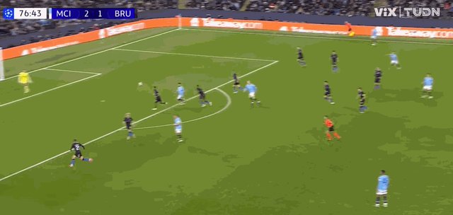 3-1萨维尼奥.gif